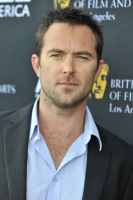 Herec Sullivan Stapleton