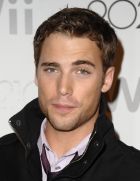 Herec Dustin Milligan