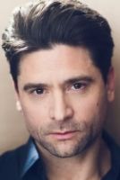 Herec Nathan Todaro
