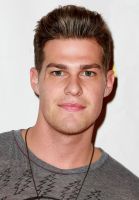 Herec Greg Finley