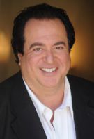 Herec Nick Vallelonga