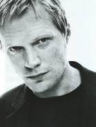 Režisér Paul Bettany