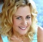 Herec Rachael Carpani