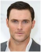 Herec Owain Yeoman