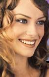Herec Yeliz Akkaya