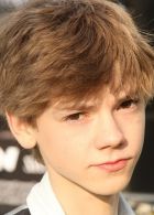 Herec Thomas Brodie-Sangster