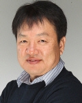 Režisér Jang Yong-woo