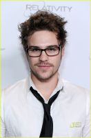 Herec Grey Damon