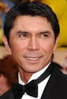 Režisér Lou Diamond Phillips
