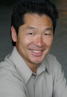 Herec Simon Rhee