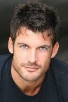 Herec Mark Deklin