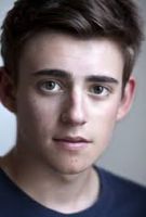 Herec Charlie Rowe