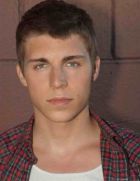 Herec Nolan Gerard  Funk