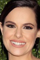 Herec Emily Hampshire