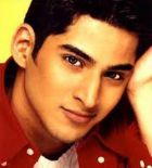 Herec Vivan Bhatena