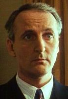 Herec Hugh Fraser