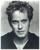 Herec Tom Hollander