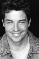 Herec Brennan Elliott