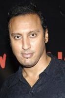 Herec Aasif Mandvi