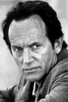 Herec Lance Henriksen