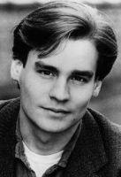 Herec Robert Sean  Leonard