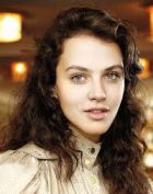 Herec Jessica Brown-Findlay