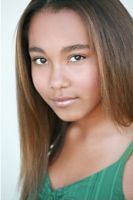 Herec Parker McKenna Posey