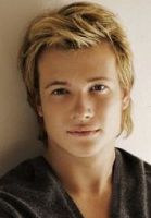 Herec Ed Speleers