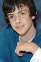 Herec Skandar Keynes