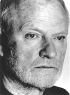 Herec Julian Glover