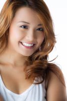 Herec Agnes Mayasari
