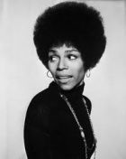 Herec Rosalind Cash