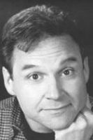 Herec Stephen Furst