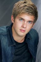 Herec Chris Brochu