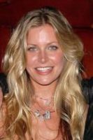 Herec Sheri Moon  Zombie