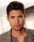 Herec Drew Seeley