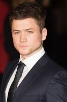 Herec Taron Egerton