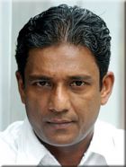 Herec Adil Hussain