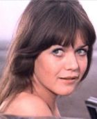 Herec Sally Geeson