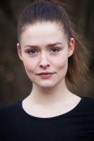 Herec Laura Louisa Garde
