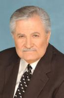 Herec John Aniston