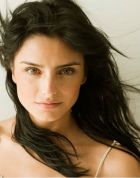 Herec Aislinn Derbez