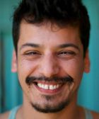 Herec Esteban Andres  Cruz