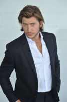 Herec Greyston Holt