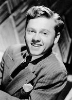 Režisér Mickey Rooney