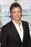 Herec David Lyons