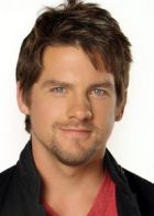 Herec Zachary Knighton