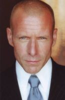 Herec Hugh Dillon