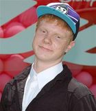 Herec Adam Hicks