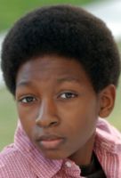 Herec Skylan Brooks